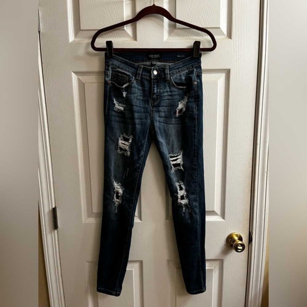 JUDY BLUE~Distressed Dark Blue Skinny Jeans~RED PATCHES~7/28